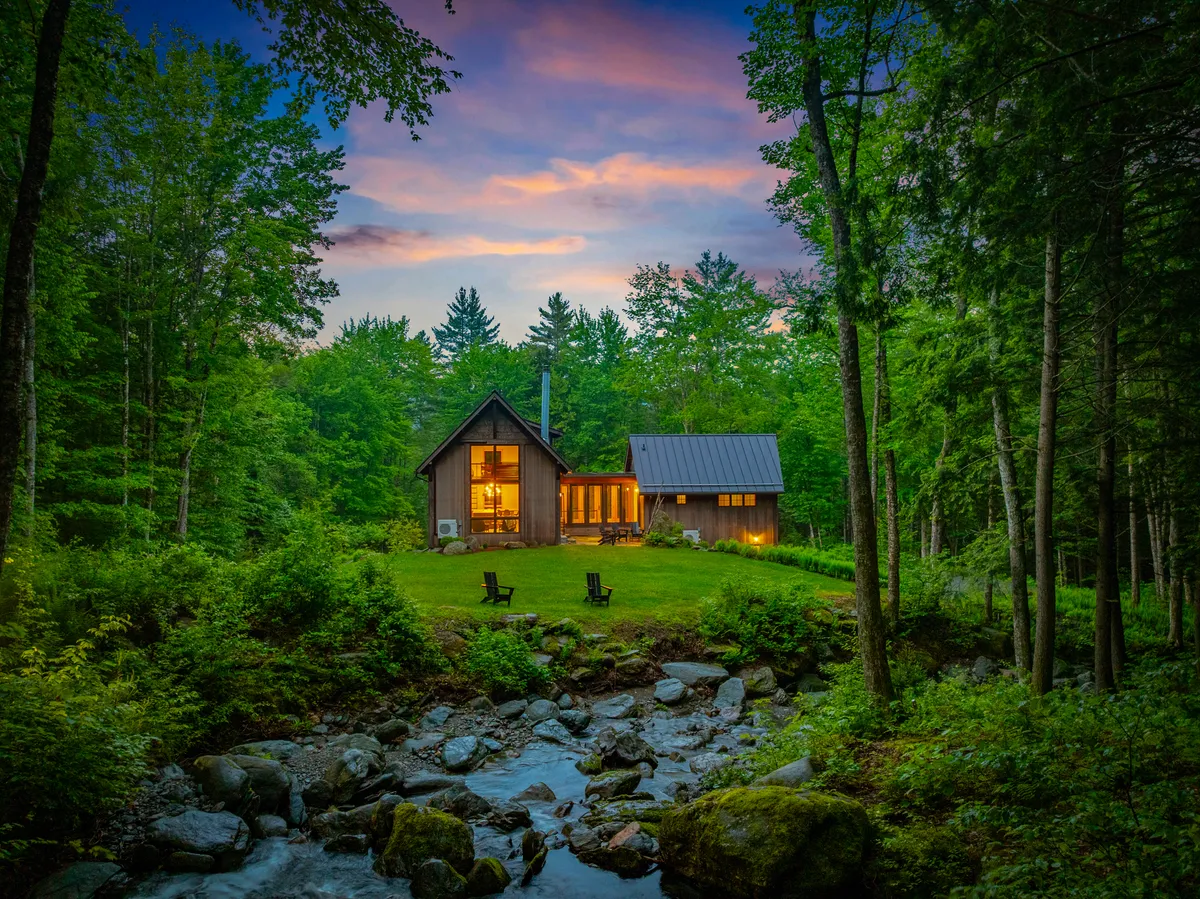 Wander Stowe Falls #1