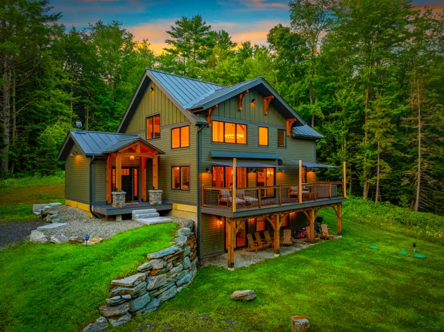 Wander Stowe Lodge