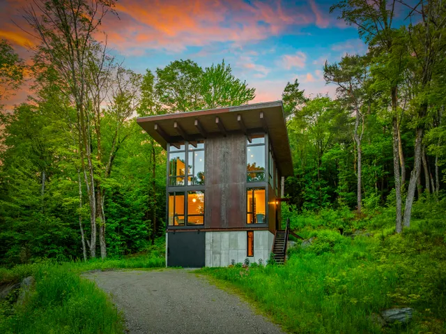 Wander Stowe Nest #5