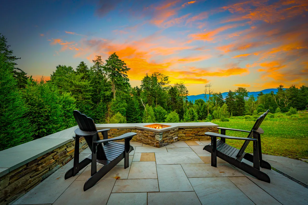 Wander Stowe Mountain