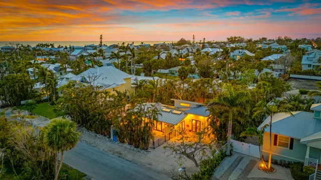 Wander Holmes Beach #2