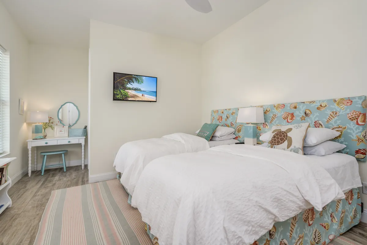 Bedroom 3 image