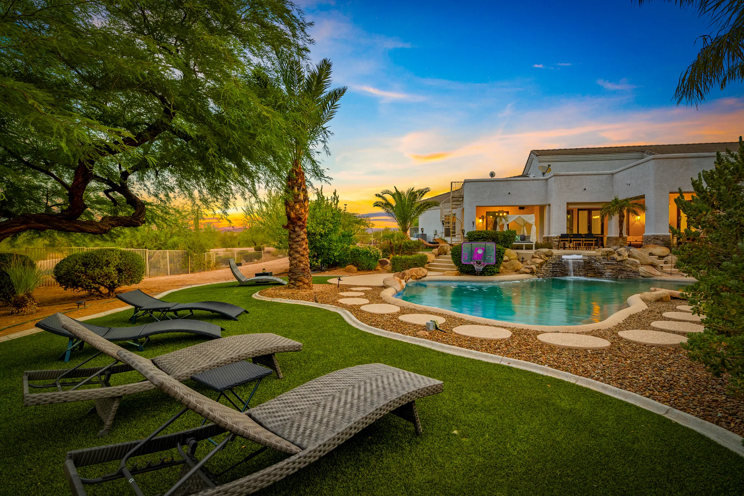 Wander Scottsdale Oasis Resort #106