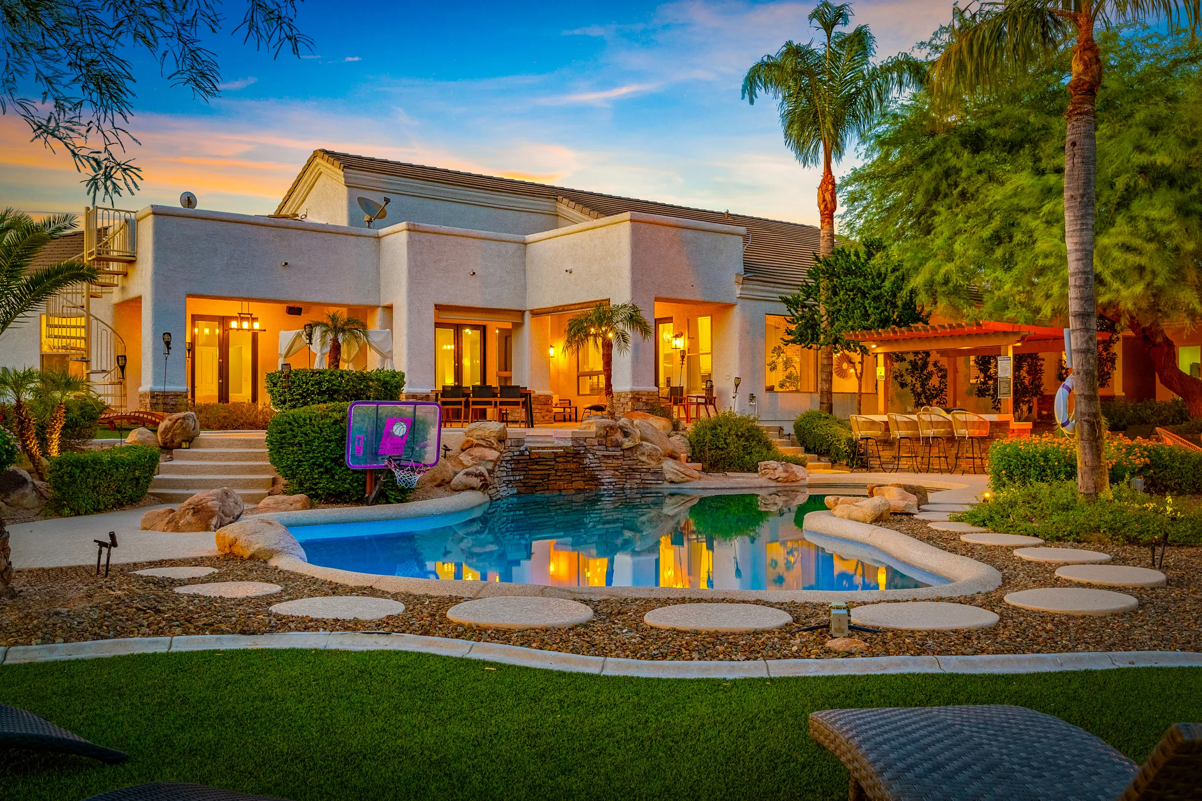 Wander Scottsdale Oasis Resort #97