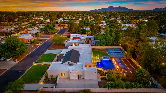 Wander Scottsdale Retreat #2