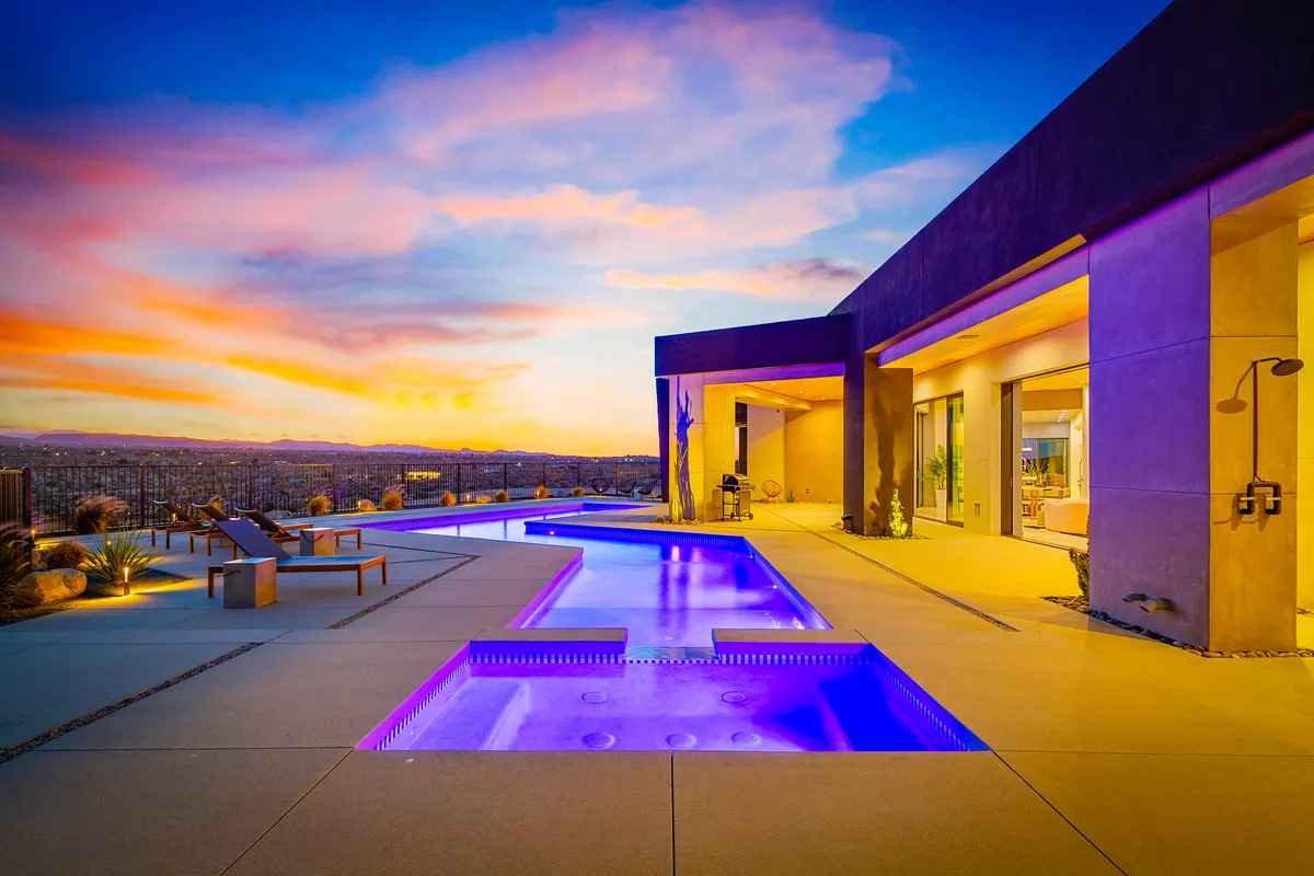 Wander Joshua Tree Elysium