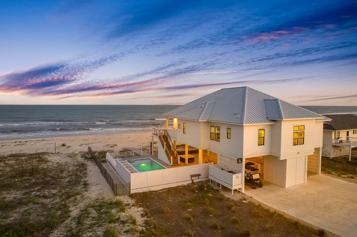 Wander St. George Island