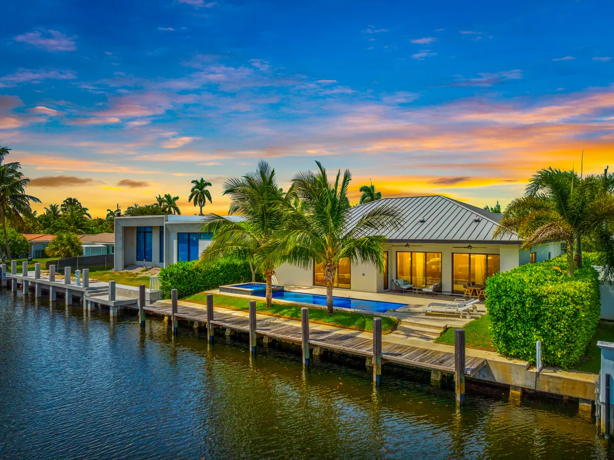 Wander Pompano Beach #1