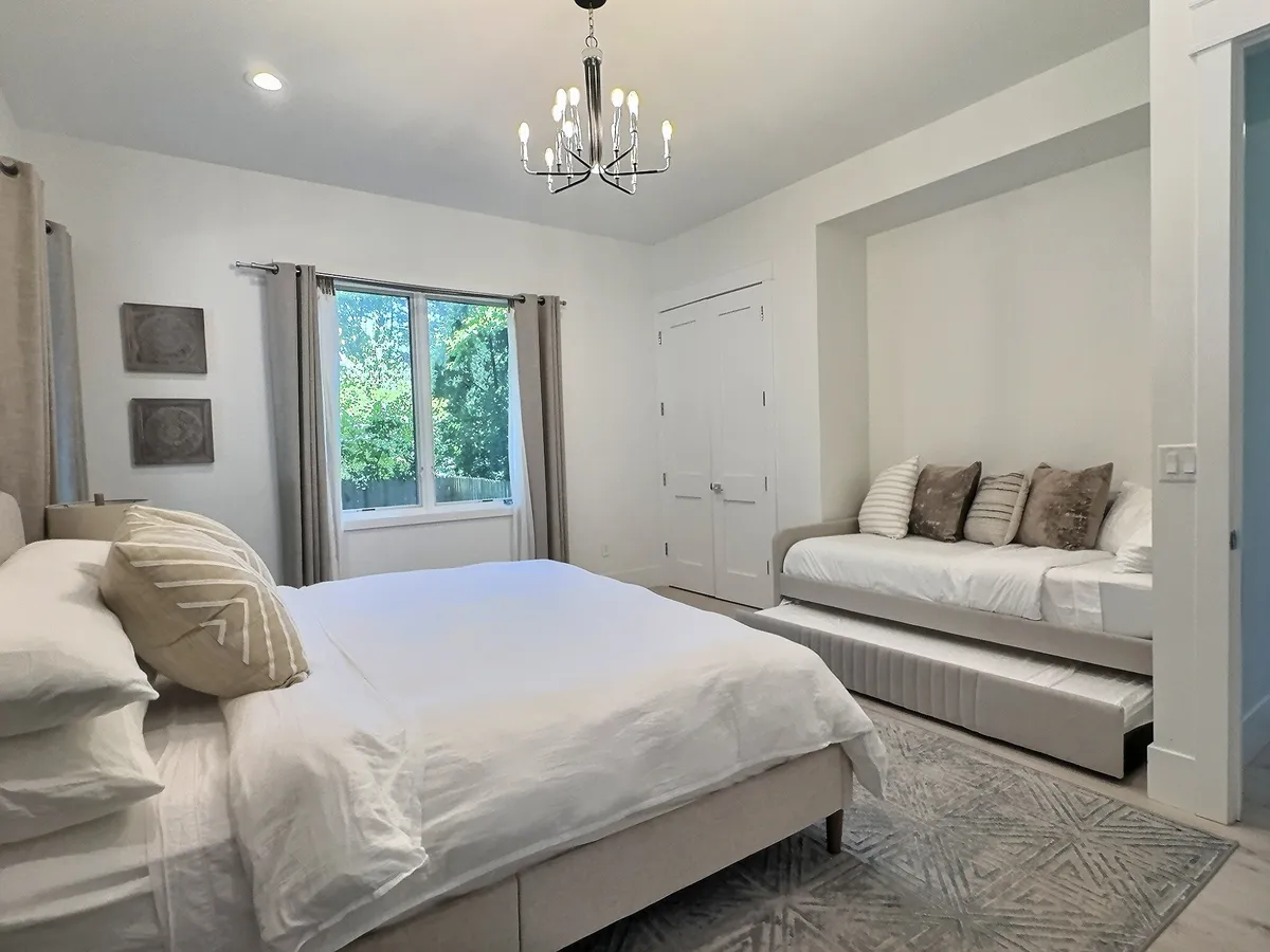 Wander Sawyer Haven #31