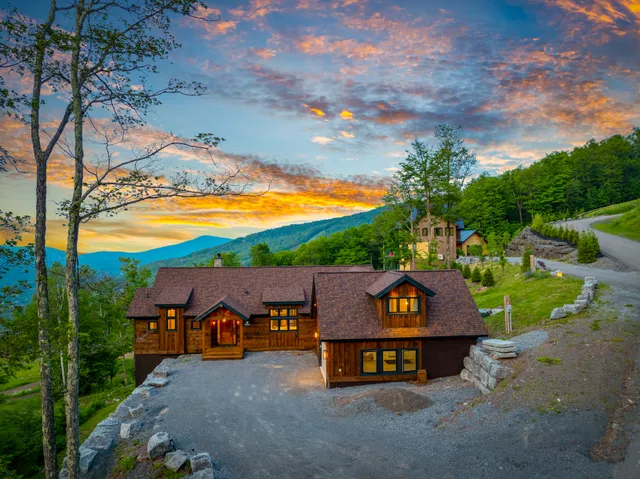 Wander Windham Slopes