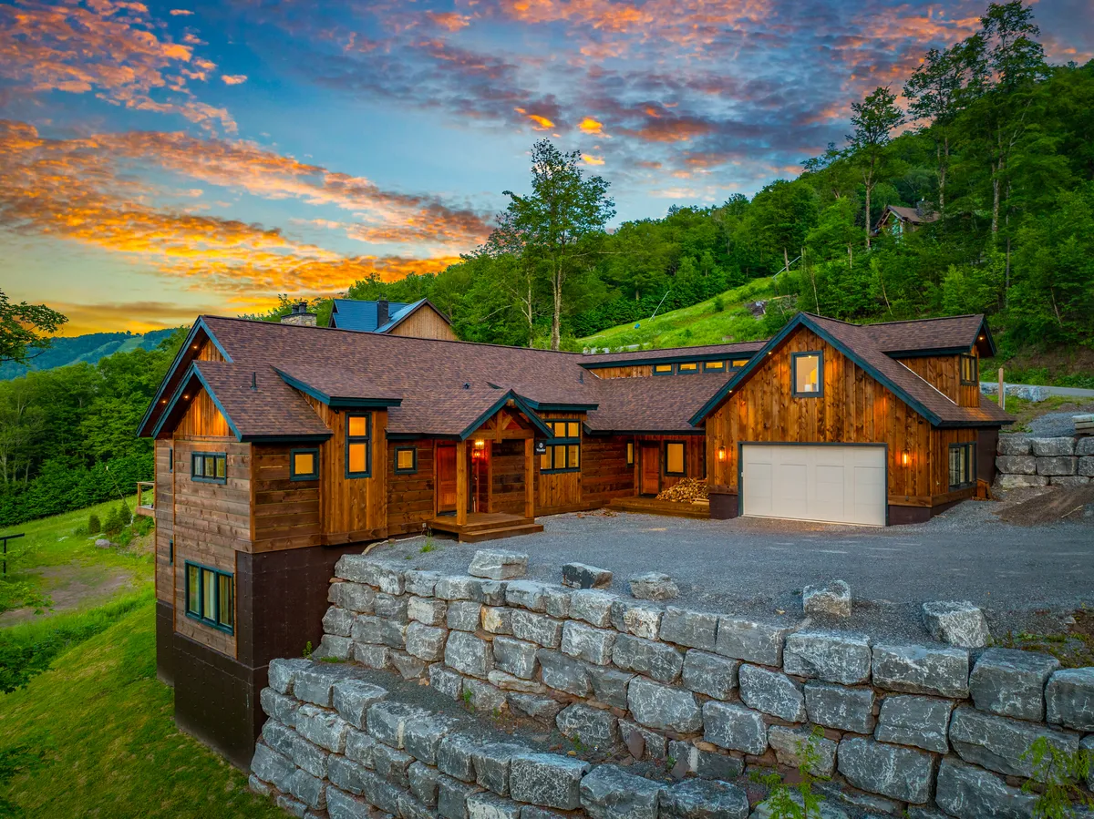 Wander Windham Slopes