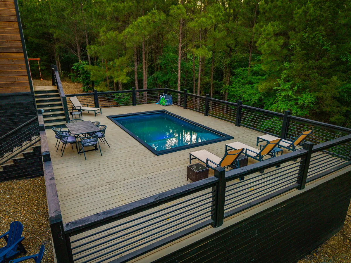 Wander Broken Bow Pines