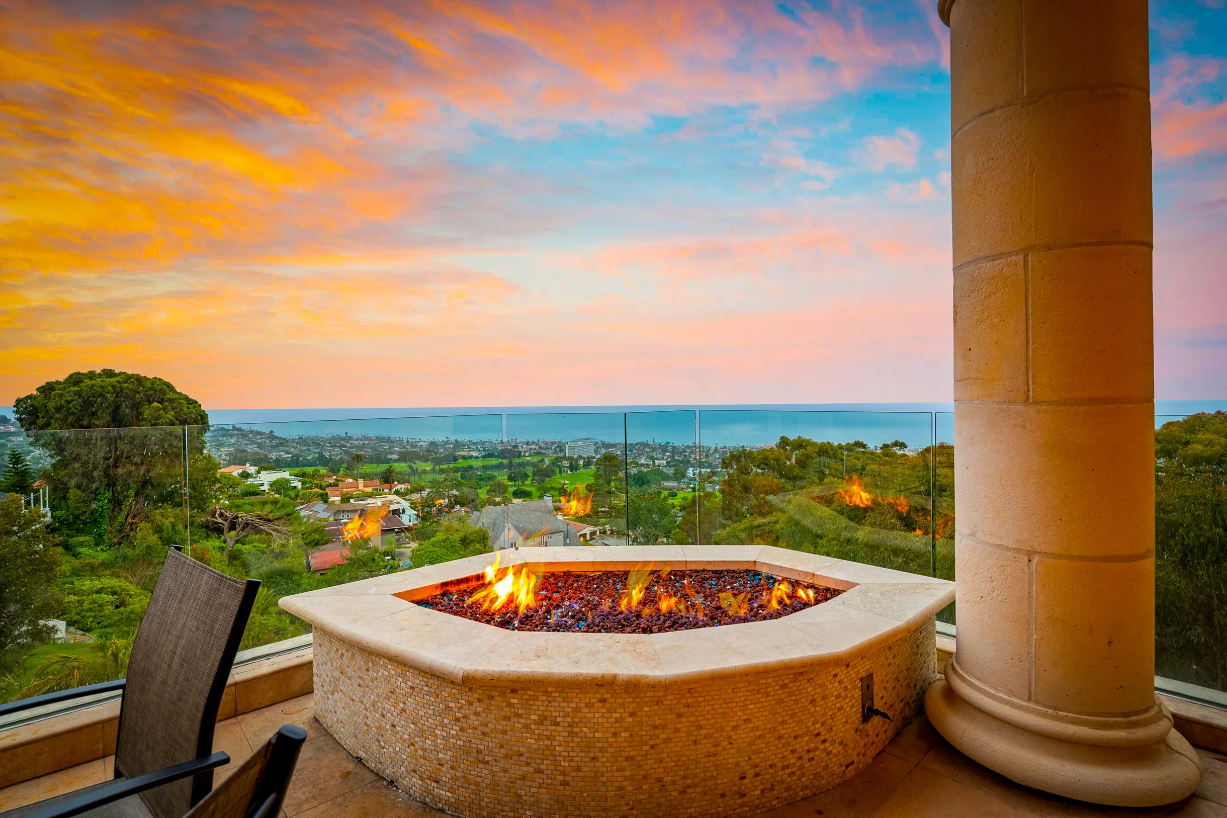 Wander La Jolla Glow #83