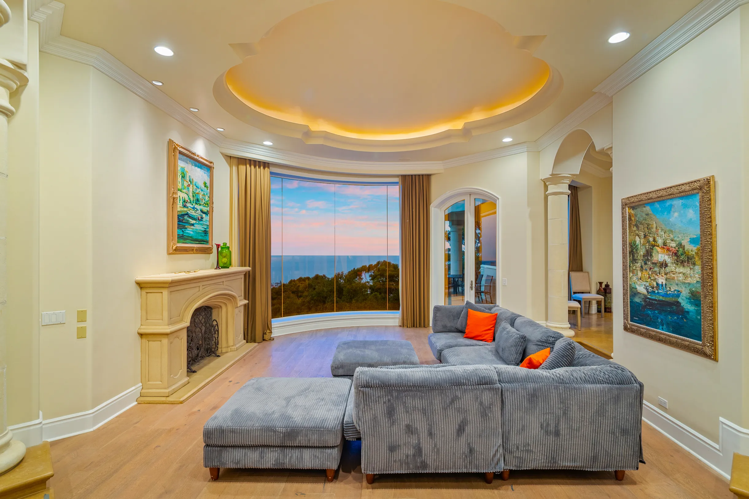 Wander La Jolla Glow #126