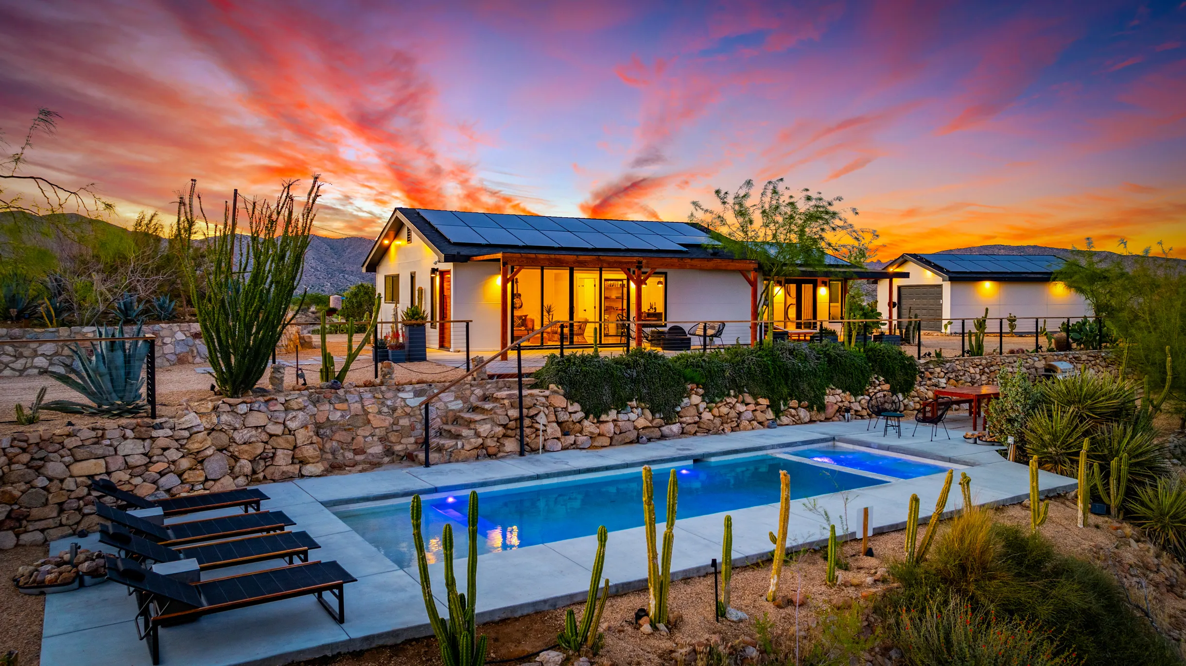 Wander Yucca Valley Oasis