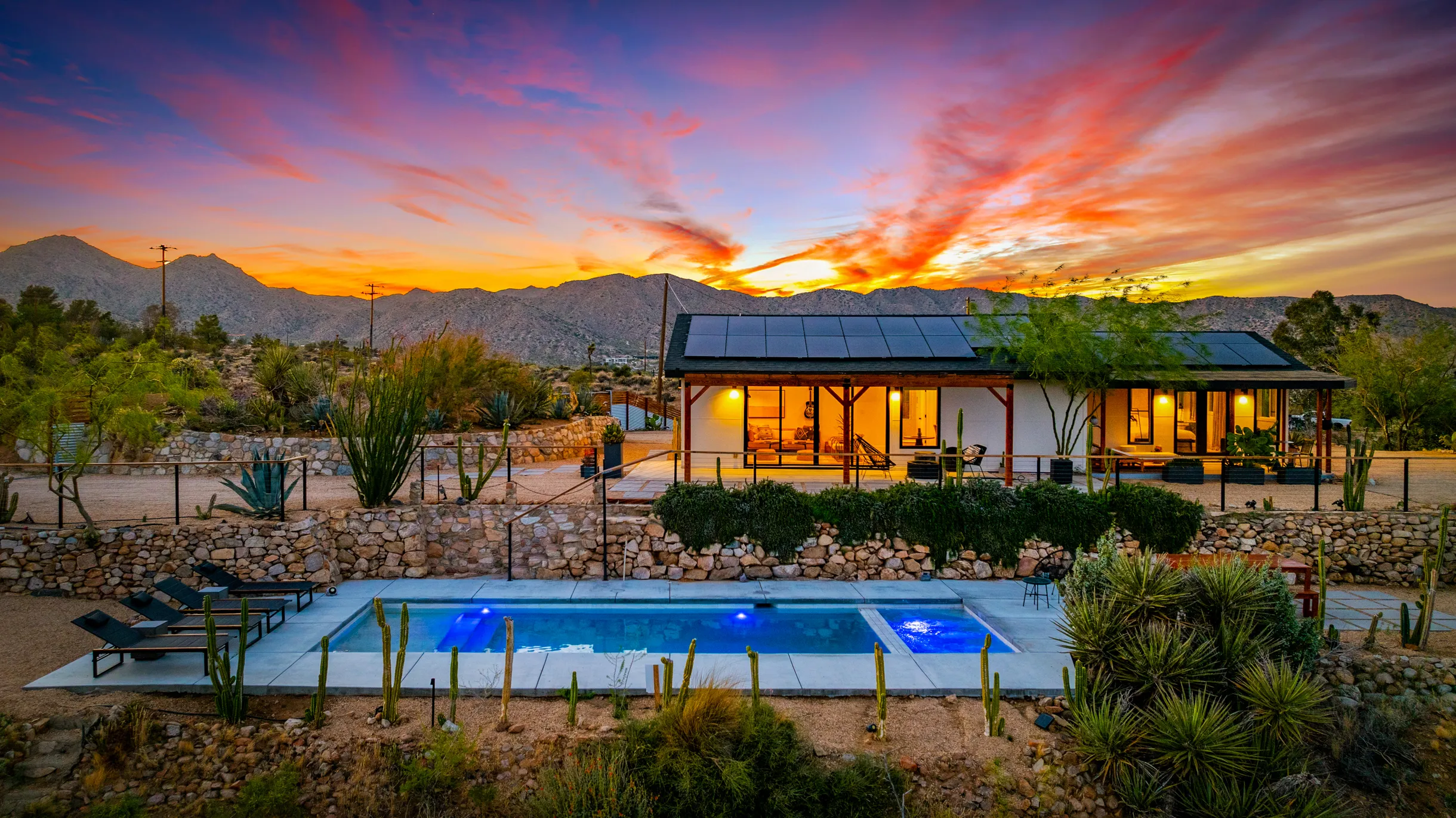 Calico Landing, Desert Pool + Spa Retreat #21