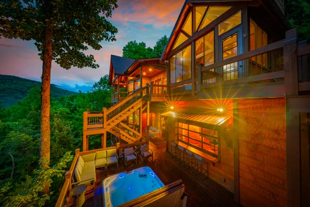 Wander Georgia Woods