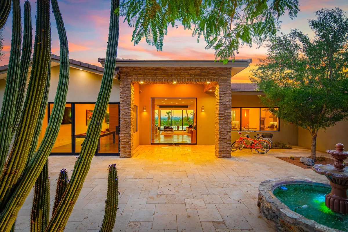 Wander Phoenix Blaze