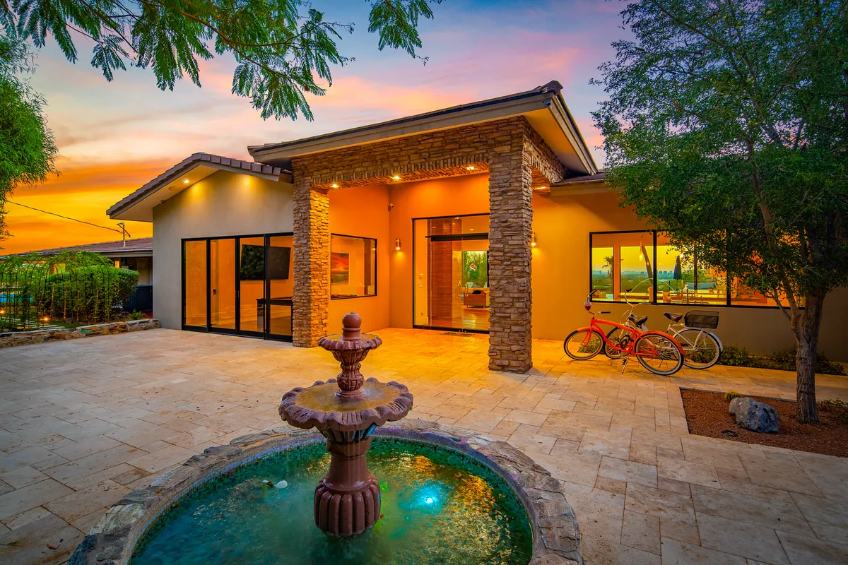 Wander Phoenix Blaze