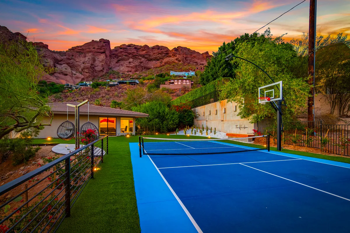 Wander Phoenix Blaze