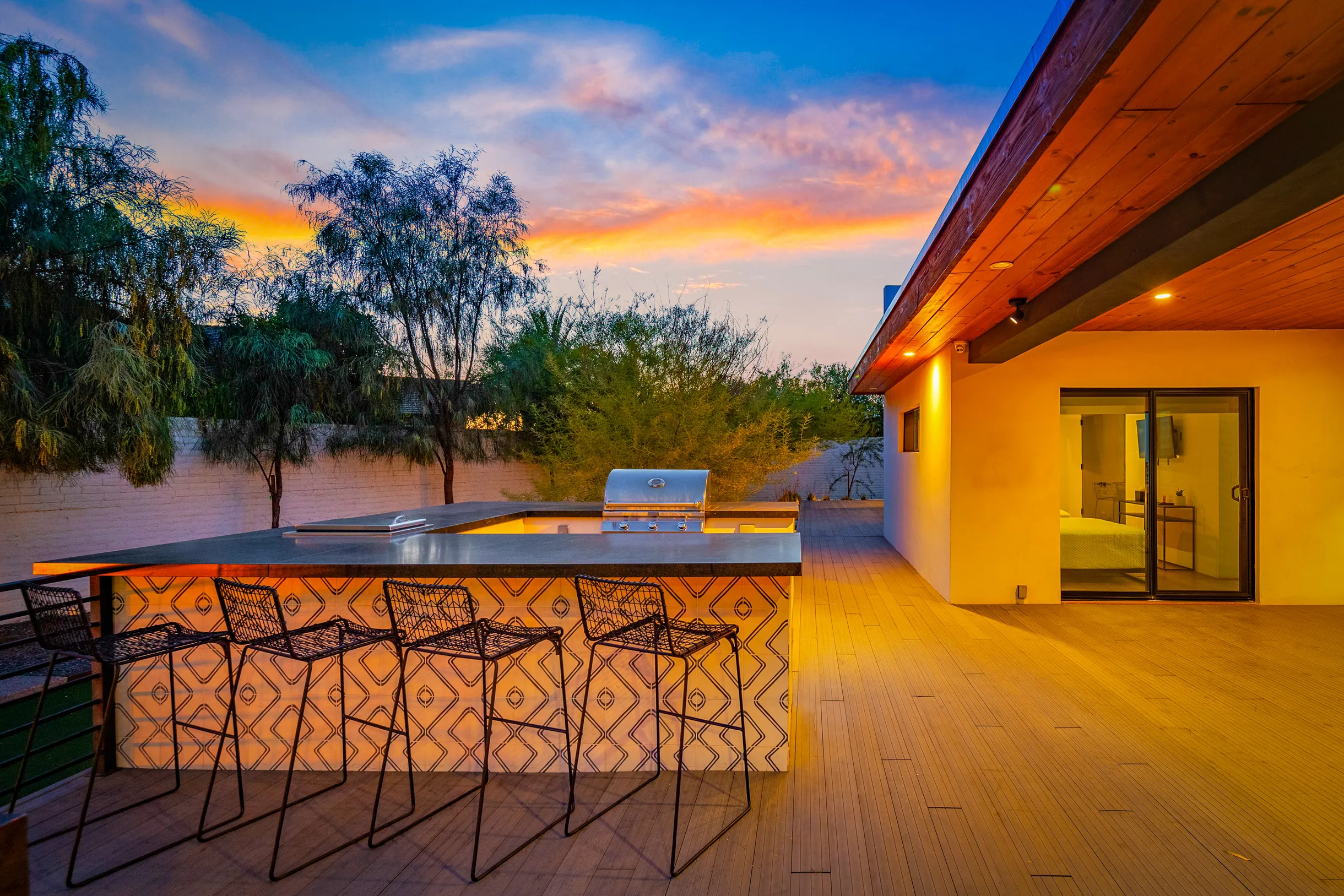 Manor on Camelback #96
