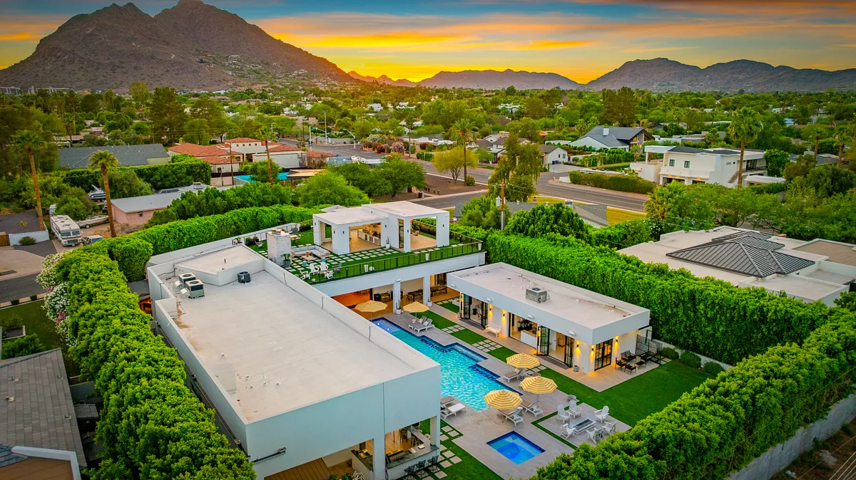 Wander Scottsdale Mirage