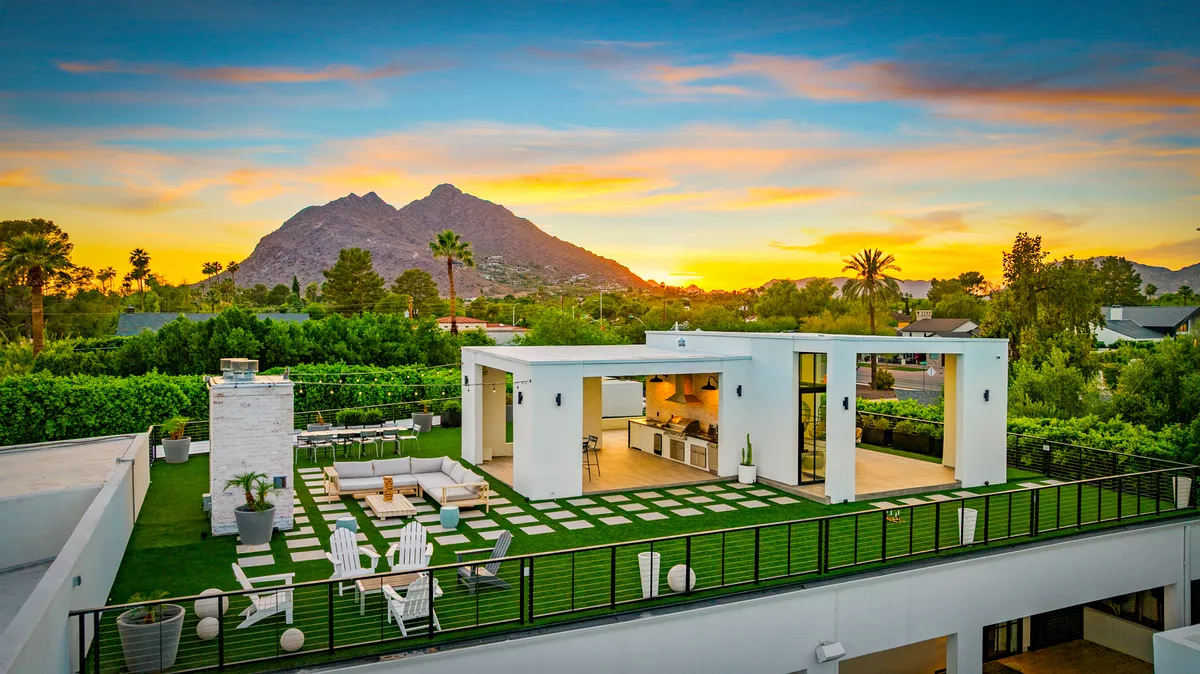 Wander Scottsdale Mirage