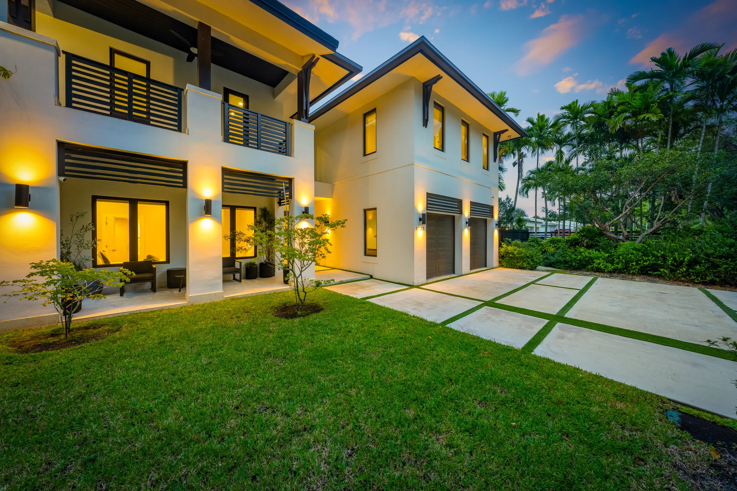 Brand new Villa with Pool/Jacuzzi/GameRoom #73