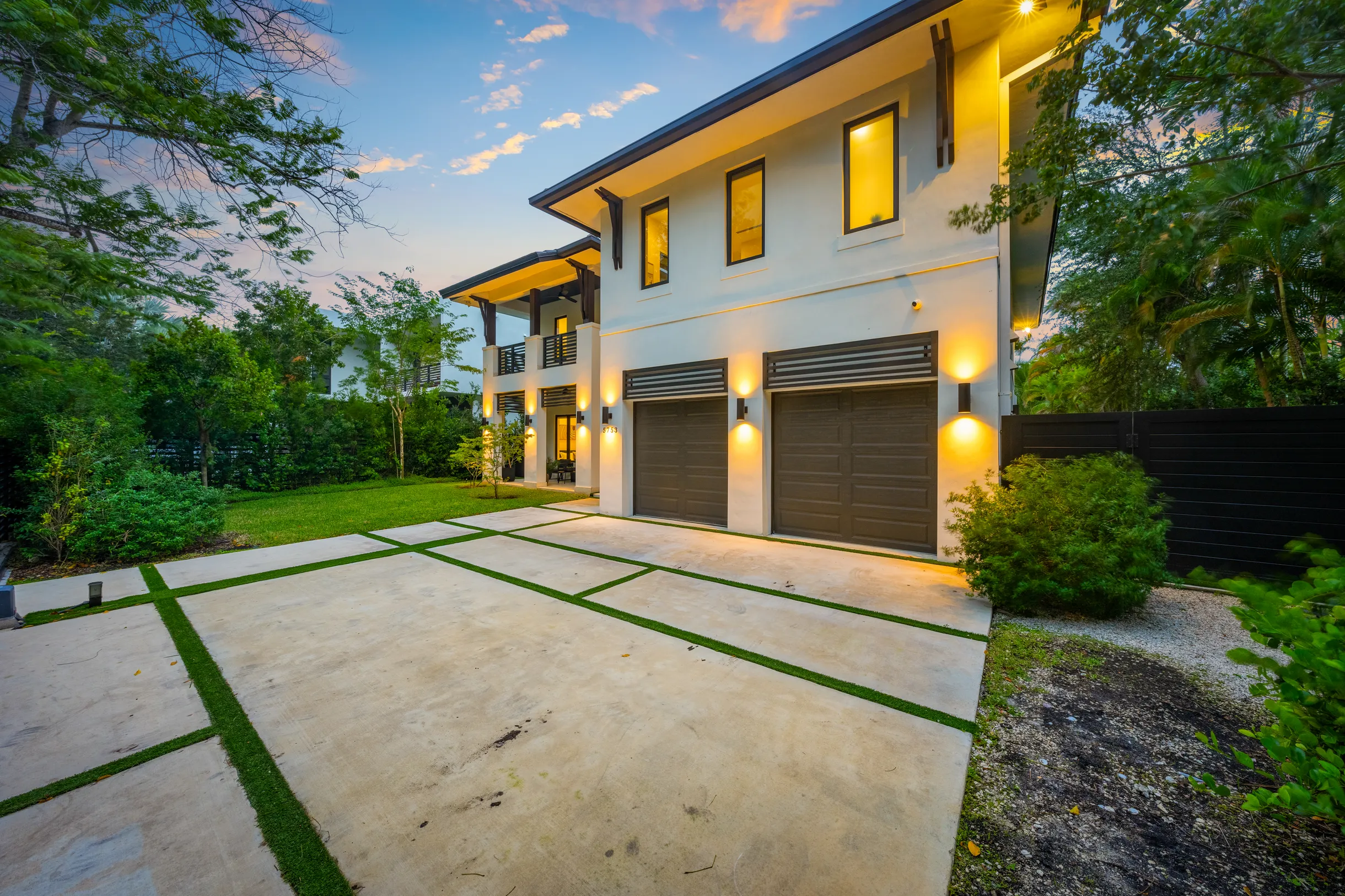 Brand new Villa with Pool/Jacuzzi/GameRoom #59