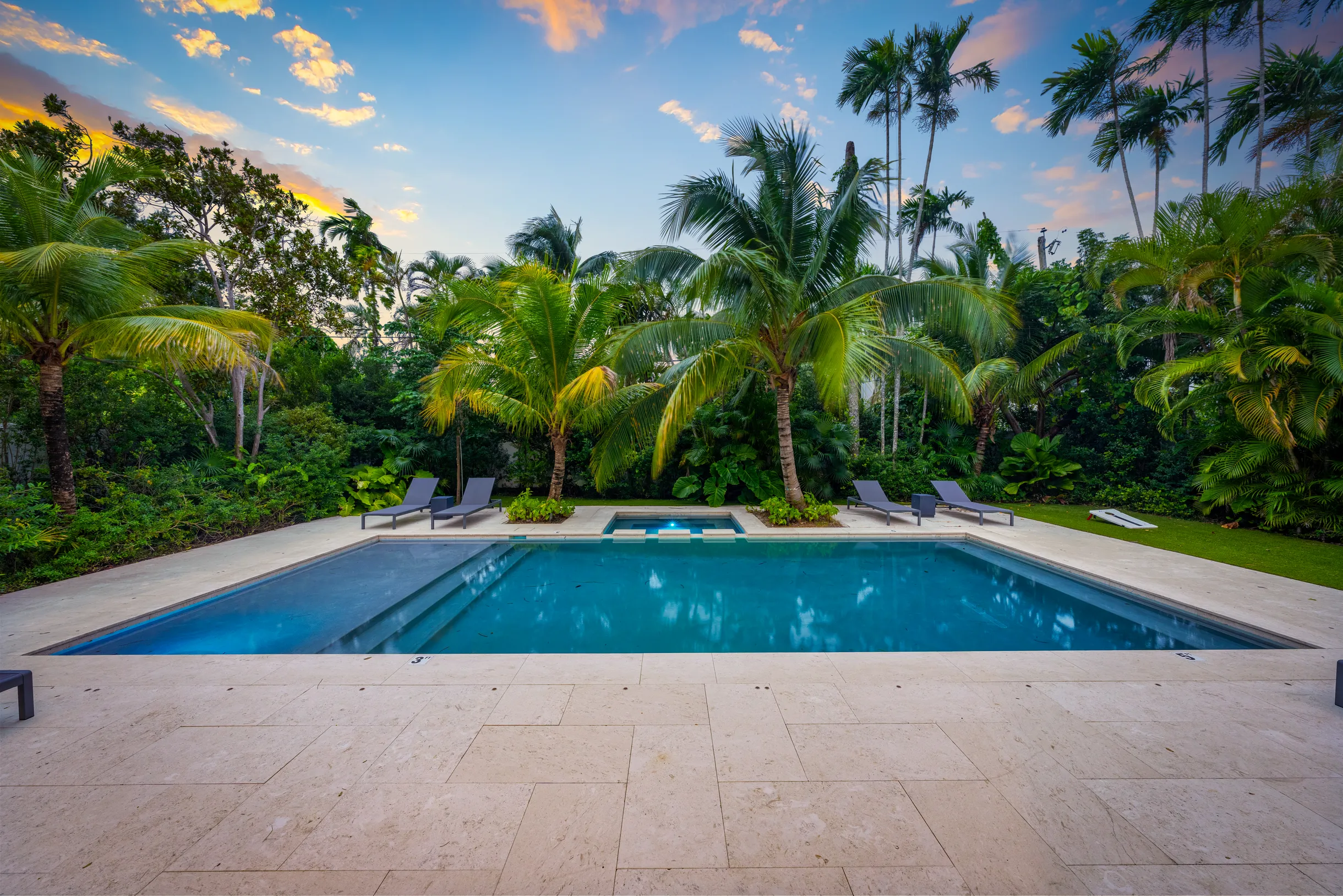 Brand new Villa with Pool/Jacuzzi/GameRoom #42