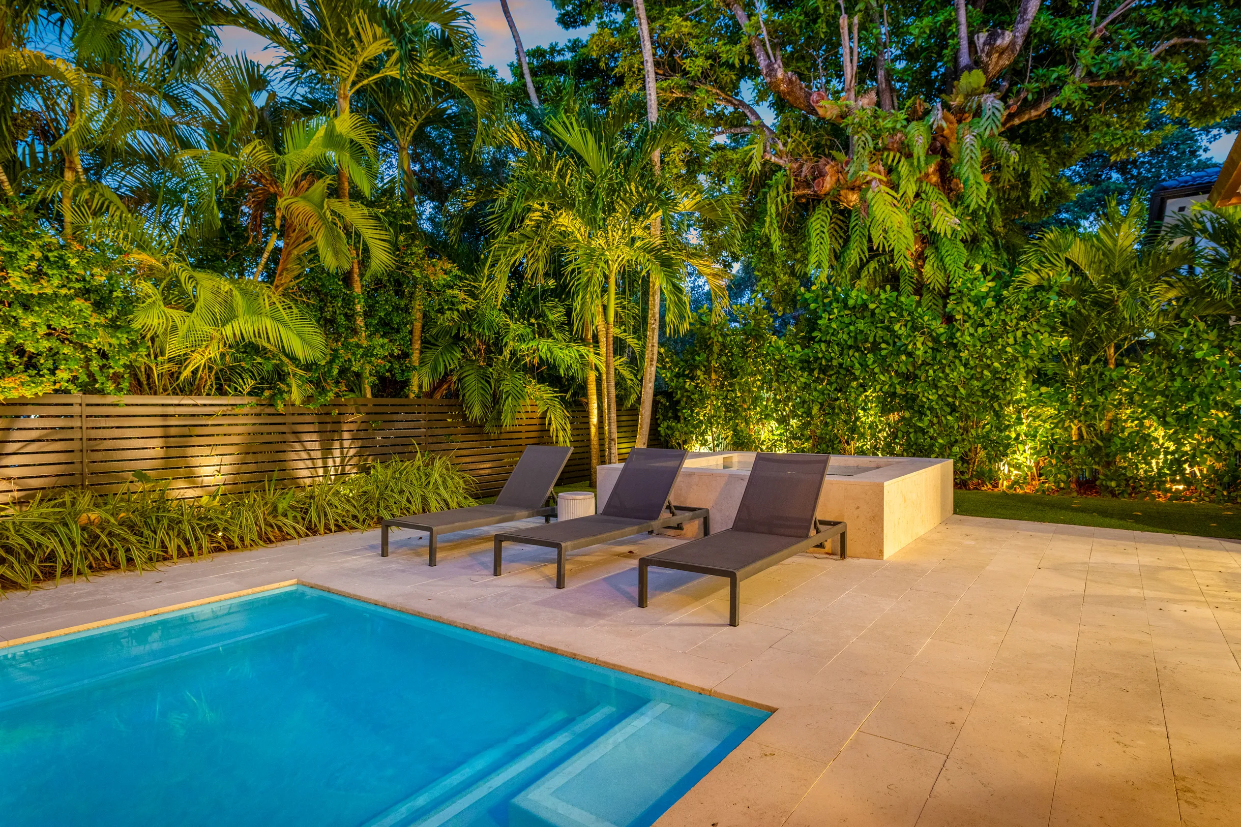 New Lux Modern w/ Pool, Jacuzzi, Billiards, B-ball #89