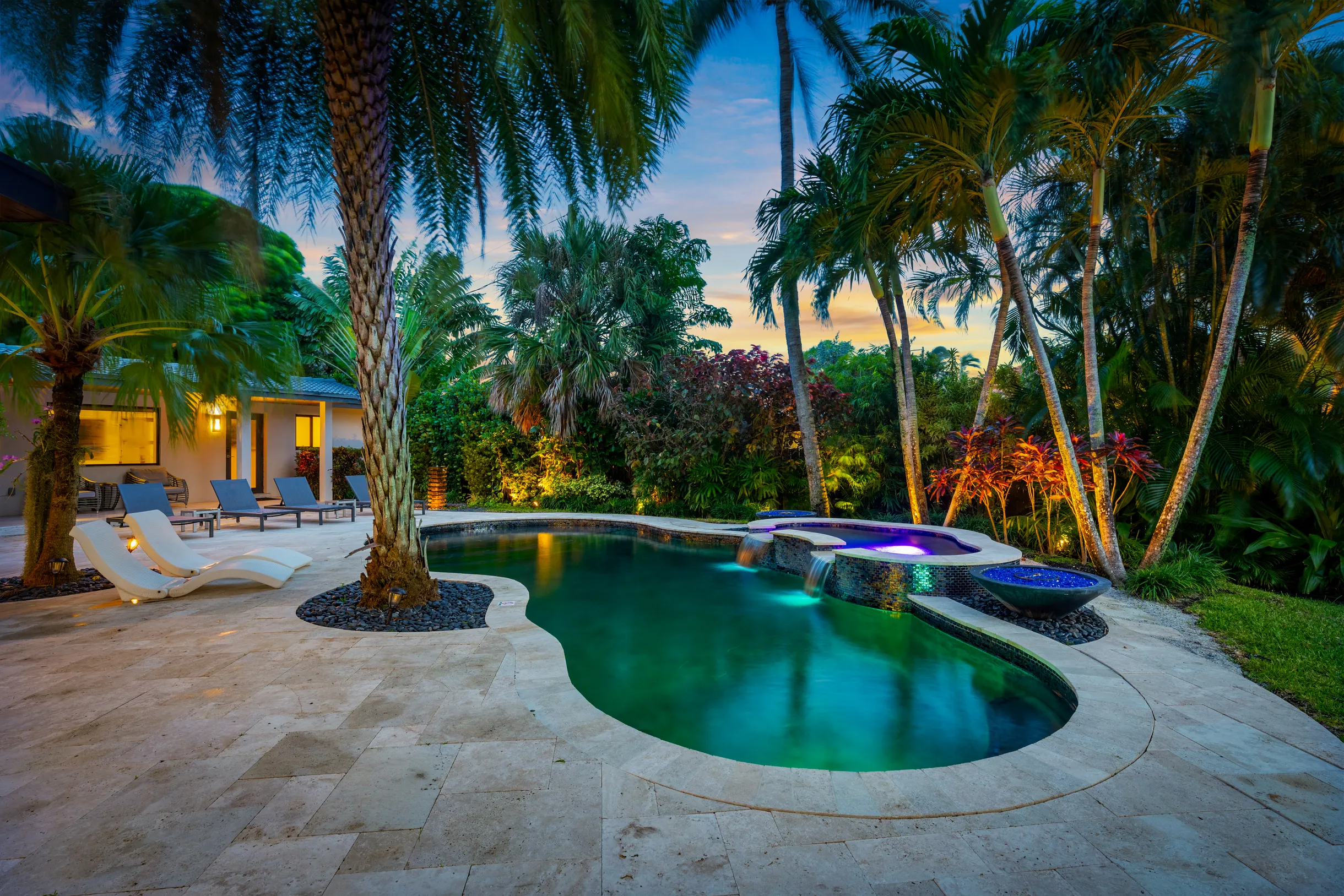 Lux Villa with pool on the water / Beach Access! #38