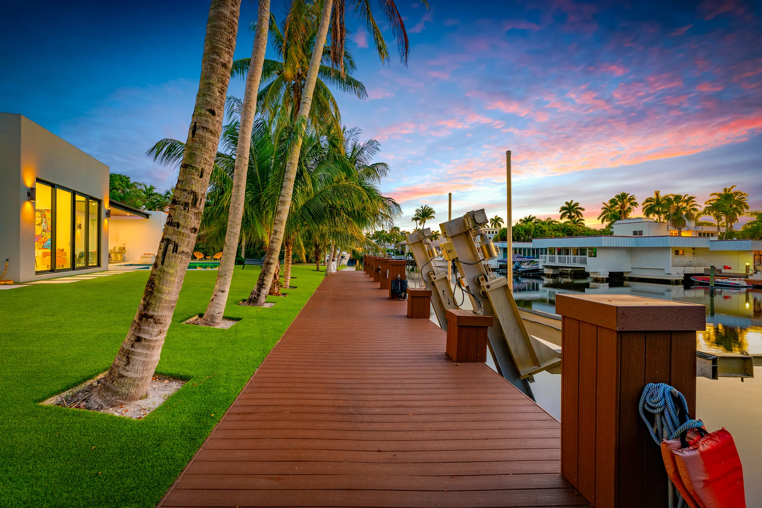 NEW Waterfront Villa w/ Pool/Jacuzzi/Billard #22