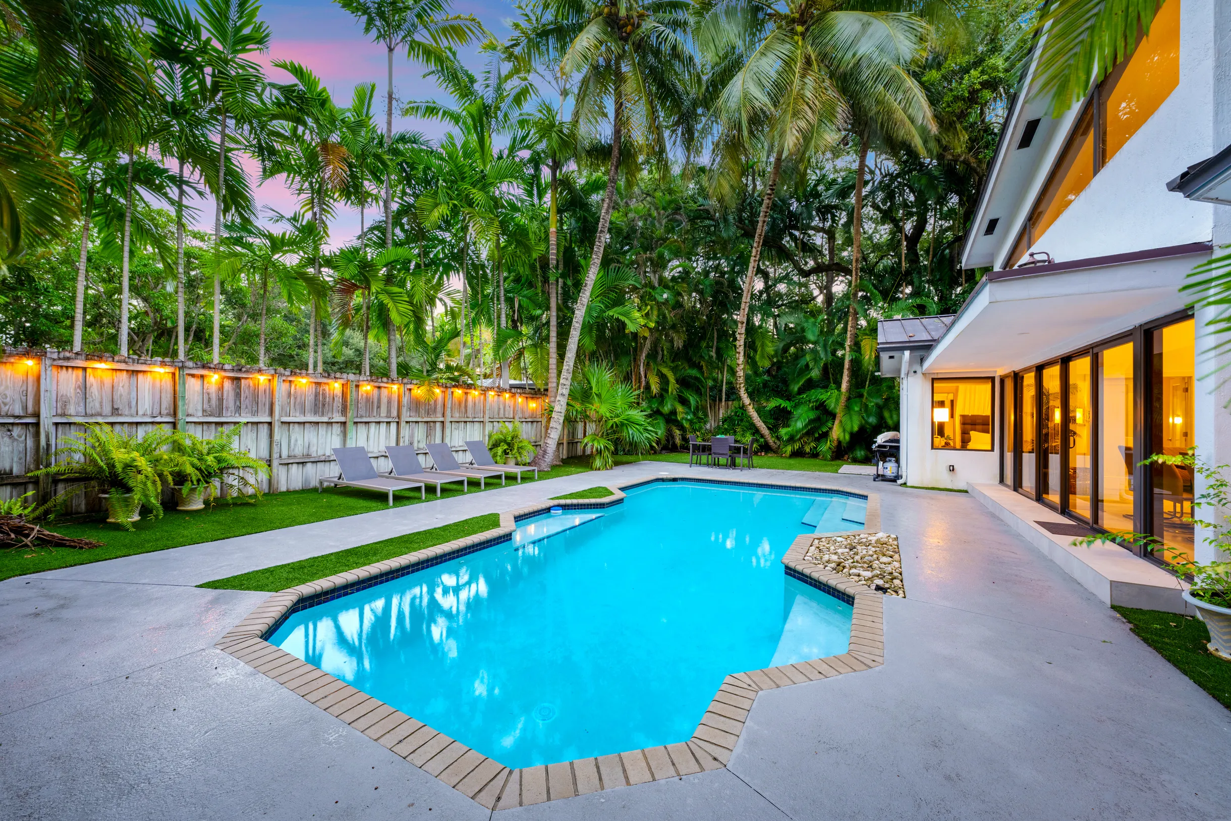 Wander Grove Banyan #70