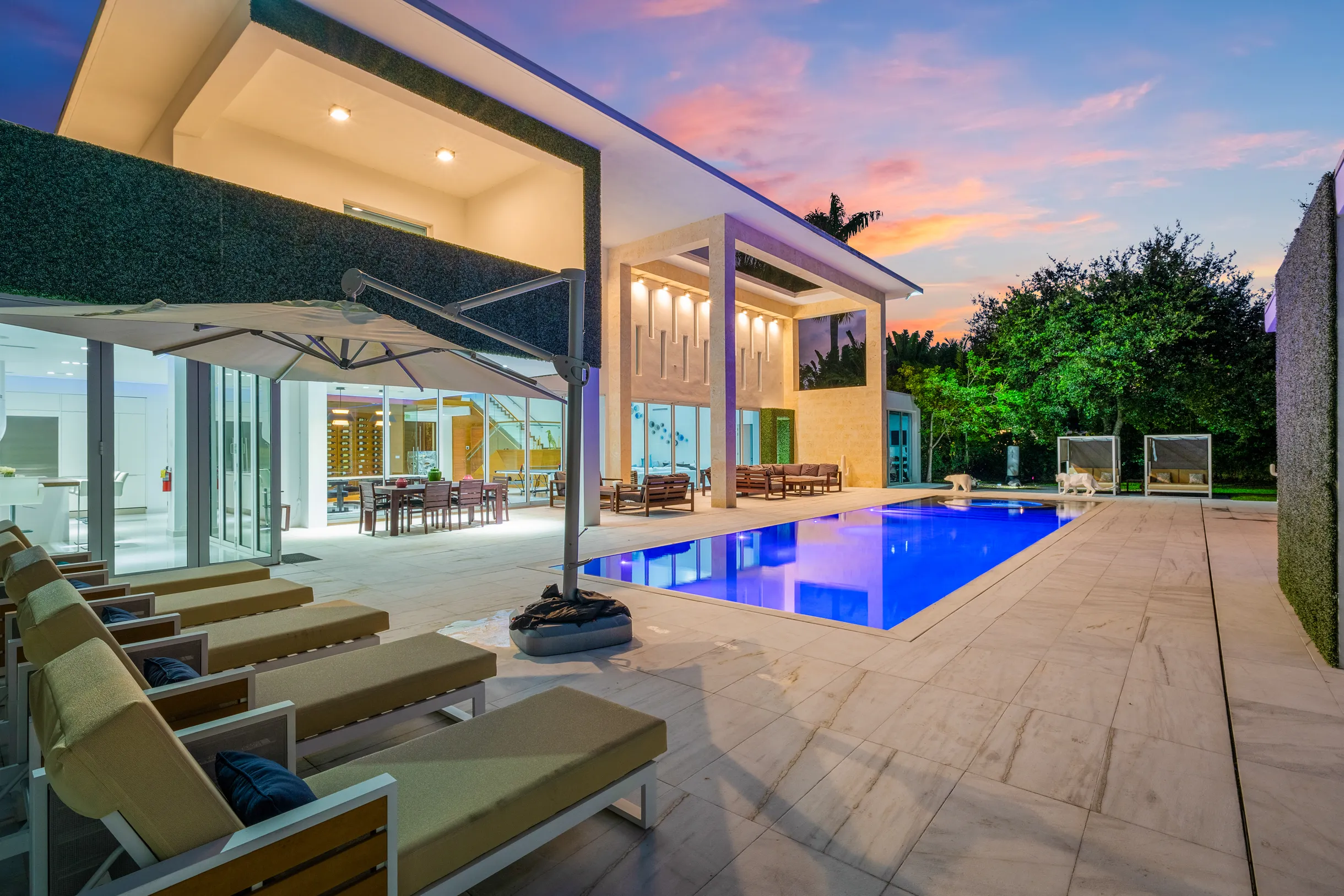 Wander Pinecrest Palms #66