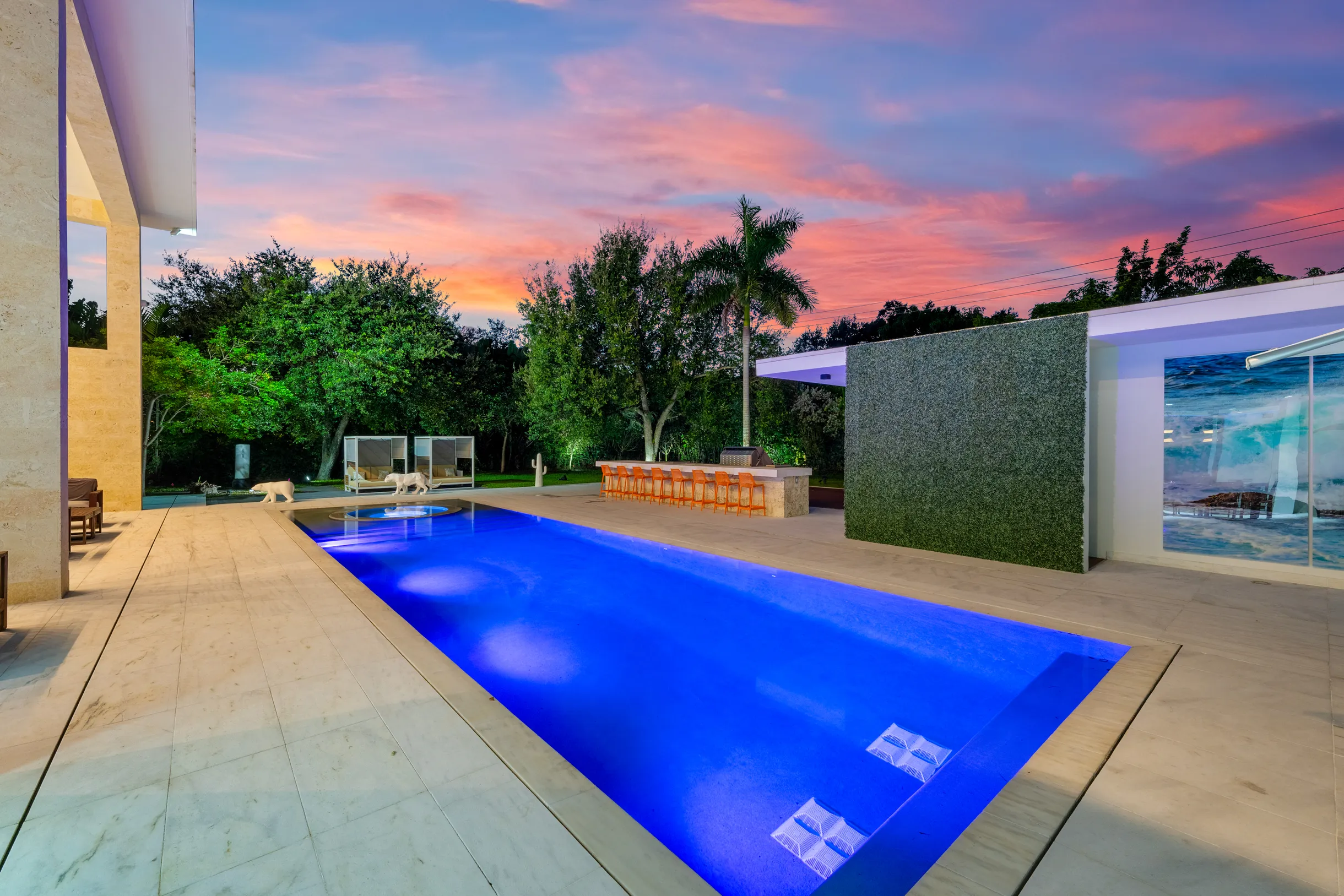 Wander Pinecrest Palms #89