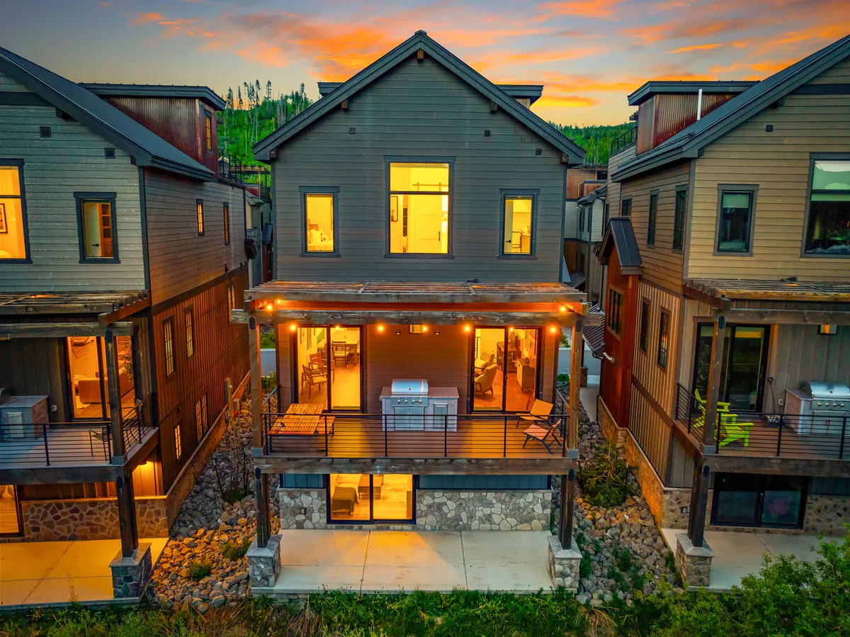 Wander Winter Park Pines #1