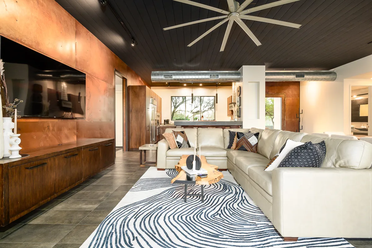 Wander Cave Creek Oasis #47