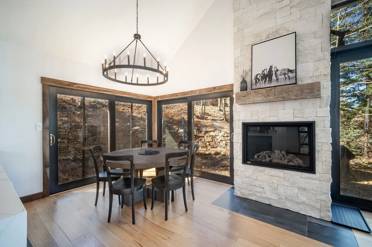 Wander Telluride Winterleaf #23