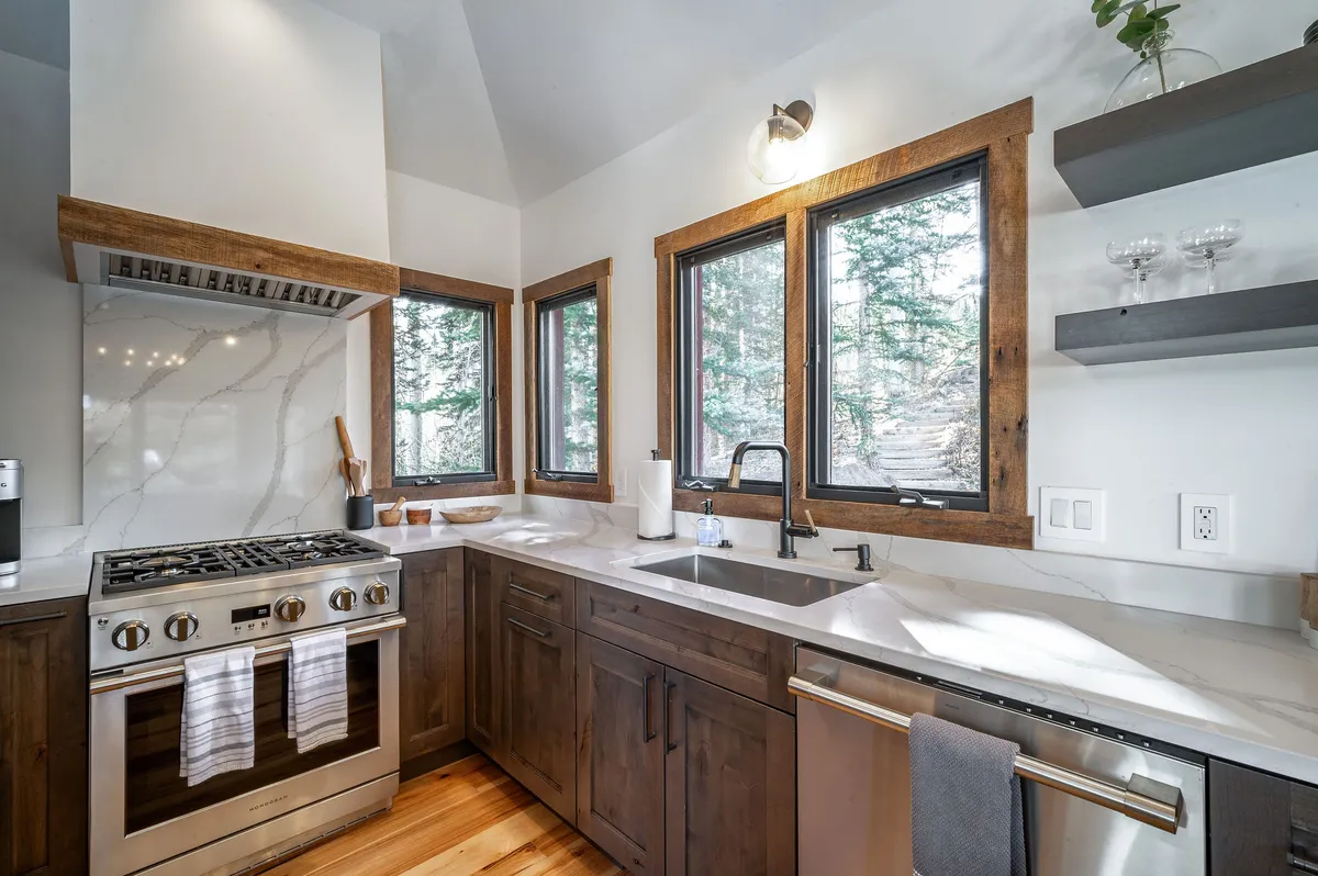 Wander Telluride Winterleaf #12