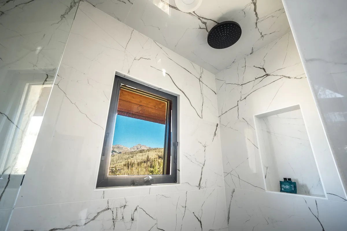 Wander Telluride Winterleaf #34