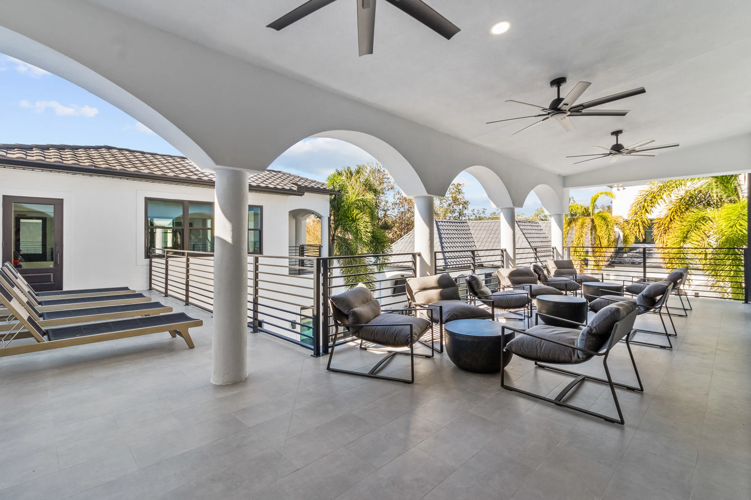 Wander Tampa Estate #51