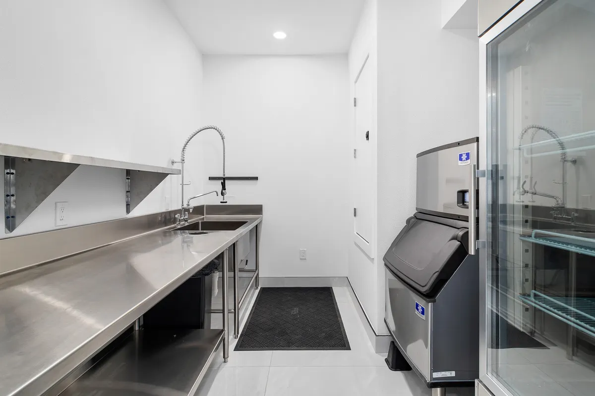 Wander Tampa Estate #81