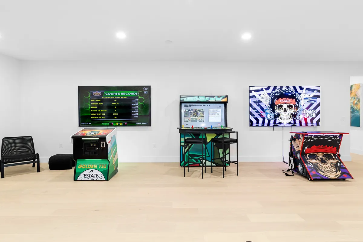 Wander Tampa Estate #82