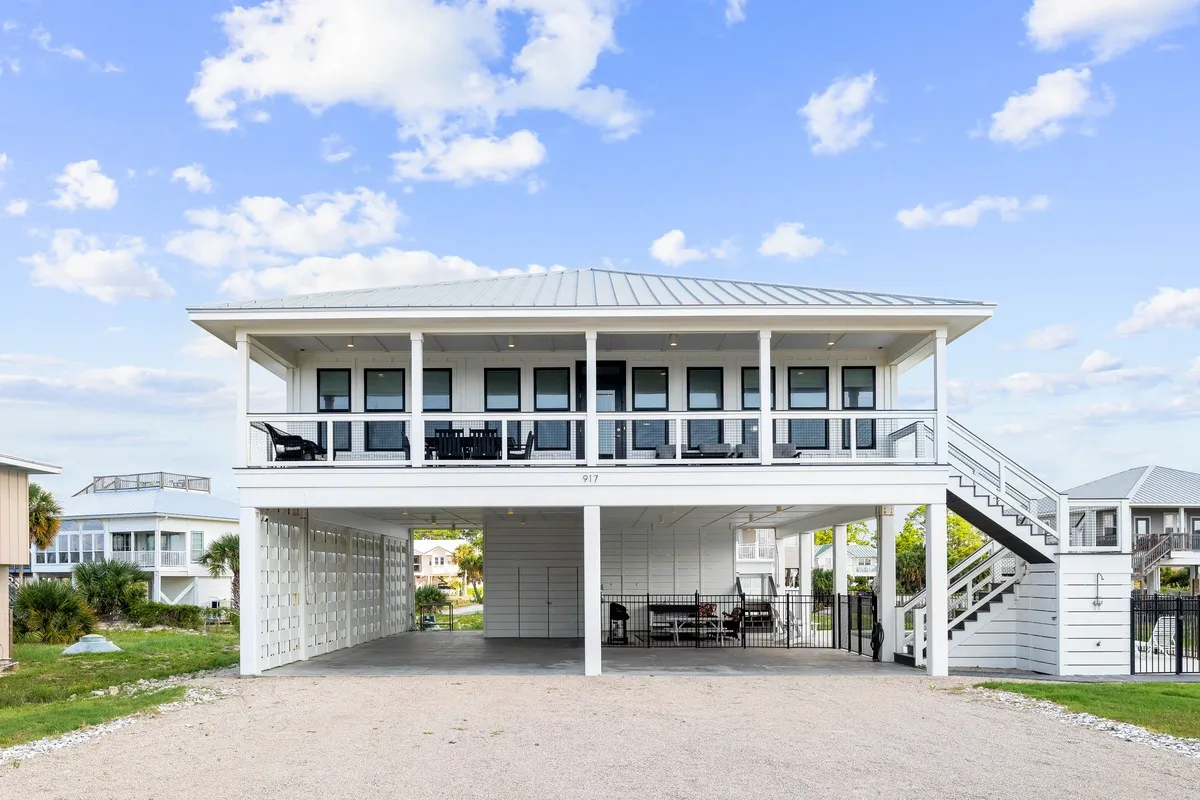 Wander St. George Island Sands