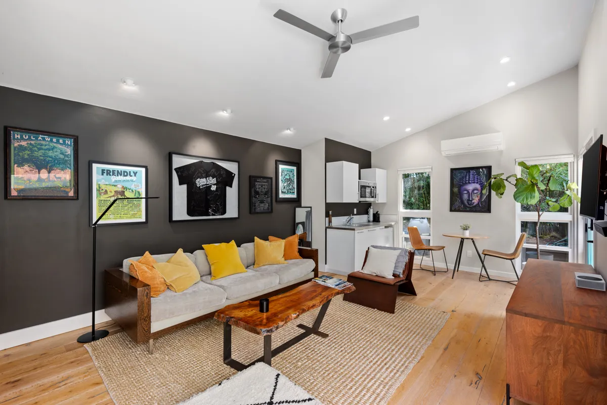 Wander Encinitas Modern