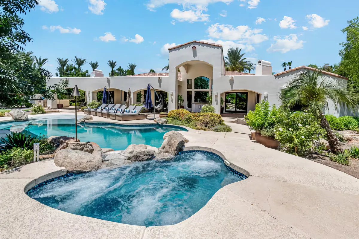 Wander Scottsdale Bliss #1