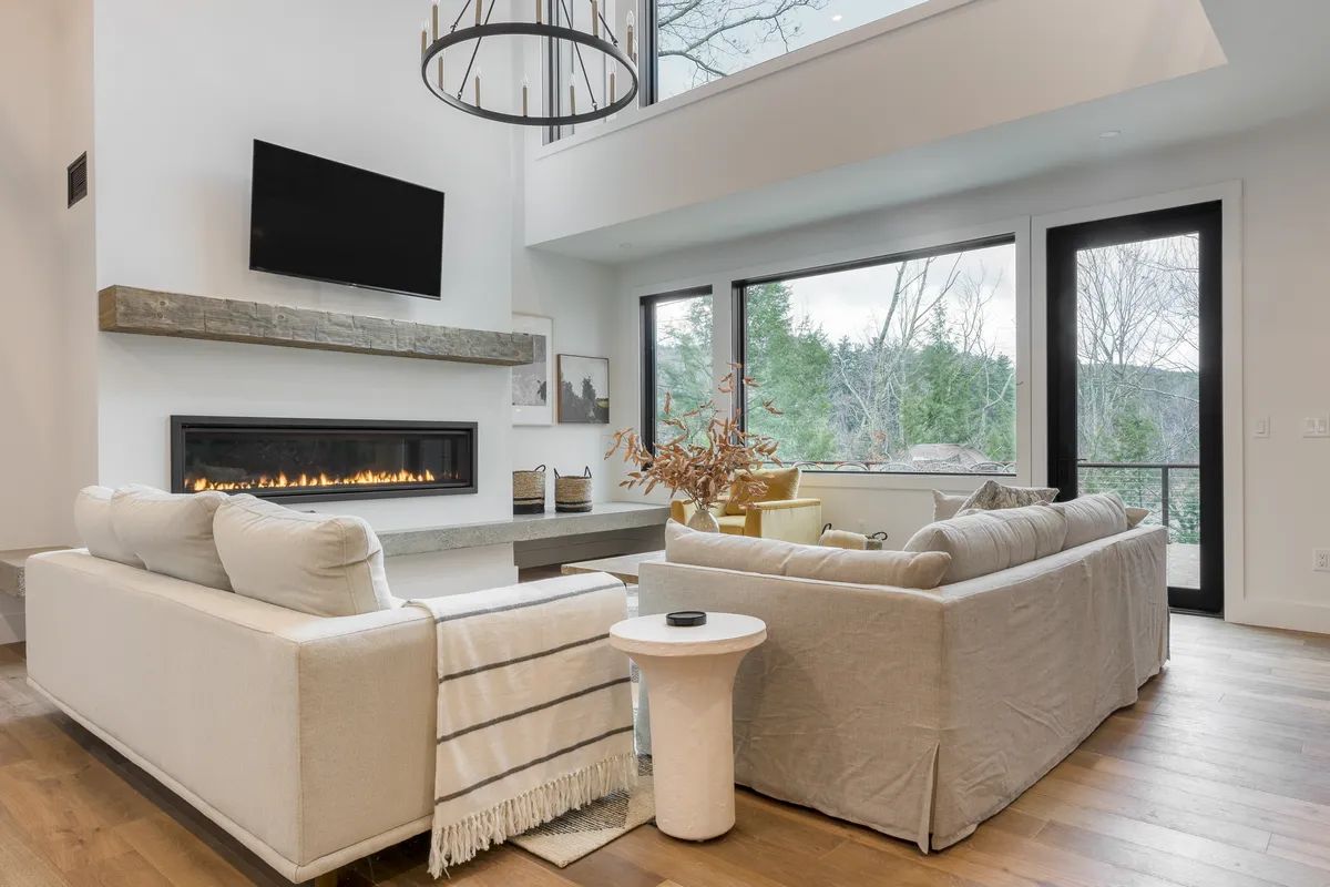 Living Room image