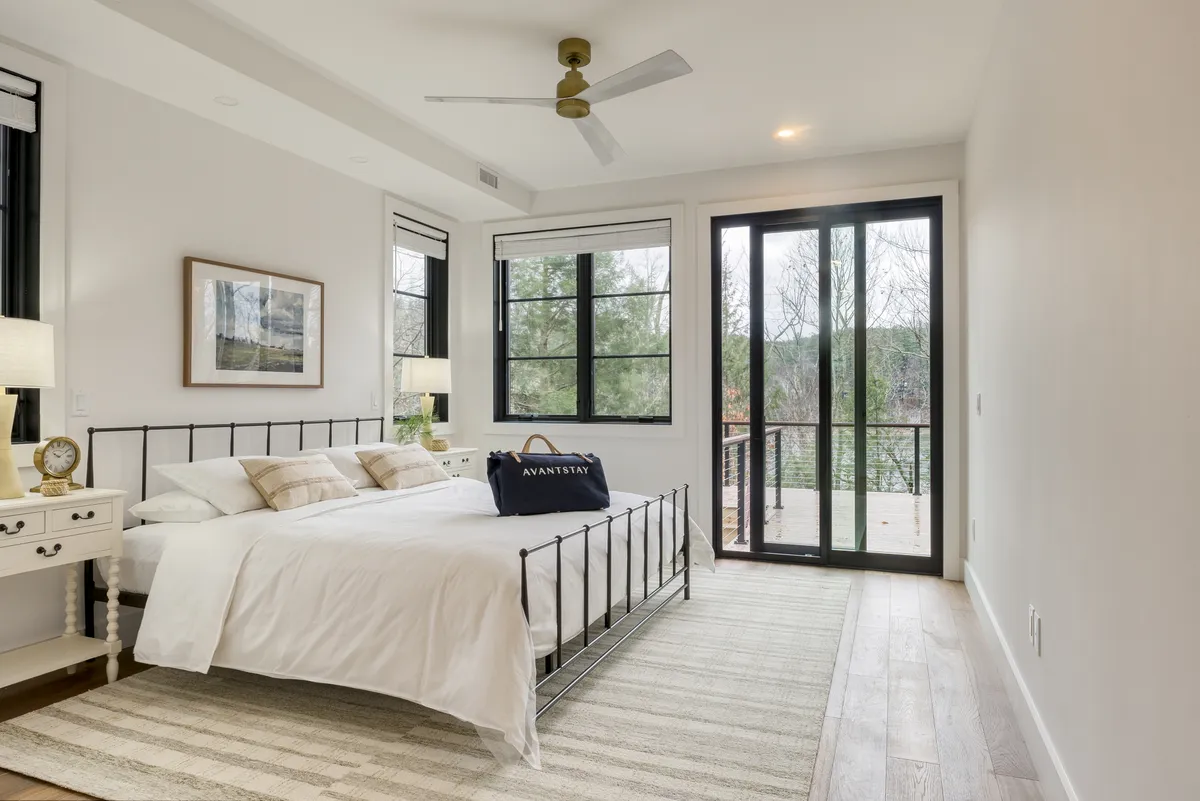 Bedroom 3 image