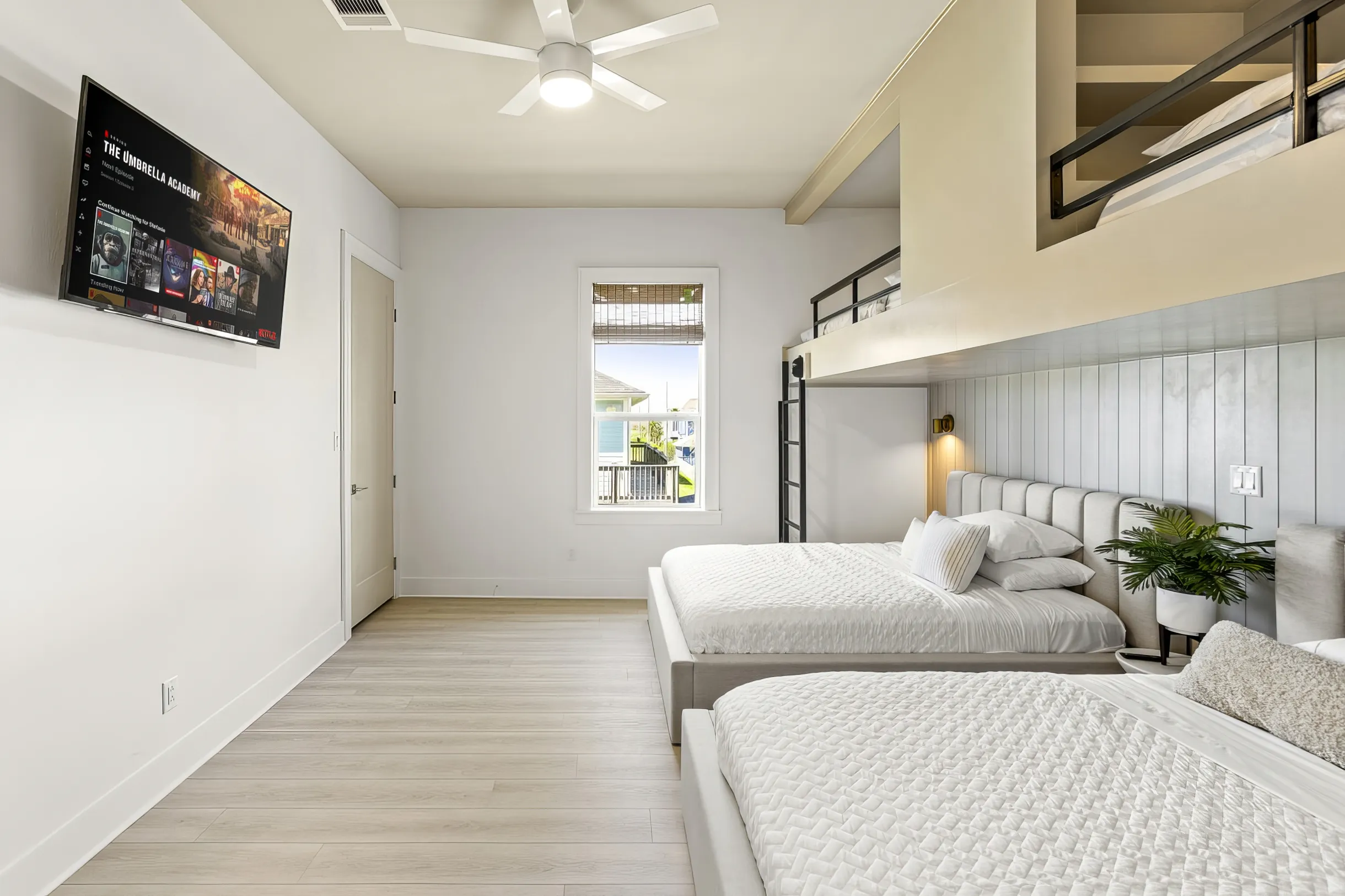 500 ft to beach~Wine Cellar~Golf Cart~Fire~For 14 #26